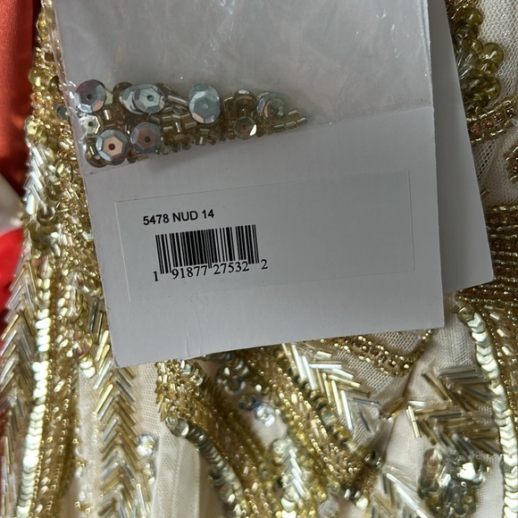 Mac Duggal 5478 NWT Long Beaded Sequin Prom Formal Dress - Picture 10 of 11